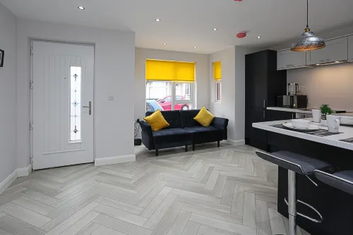 No1 Luxury Service Apartments - Kondo