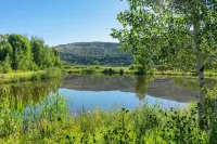 Tranquil Wyoming Cabin Near Uintas - 105 Acres! - parking