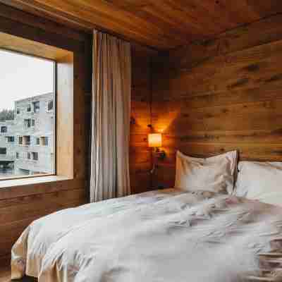 Superior Alpine Rooms