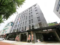 道峰 The Day 飯店 兴善洞附近的飯店