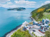 Geoje Island House Pension Hotels near مدينة ملاهي مينغجونغجوك