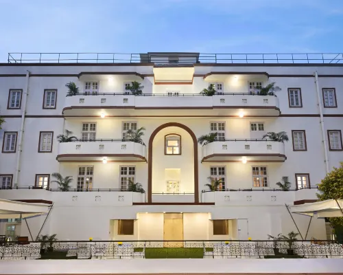 Ambassador, New Delhi - Ihcl SeleQtions Hotels near Sundar Nagar