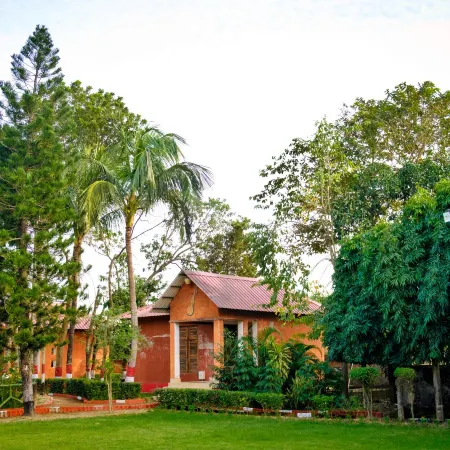 Resort Raktokorobi Karugram - Escape to Green Stay with Soul