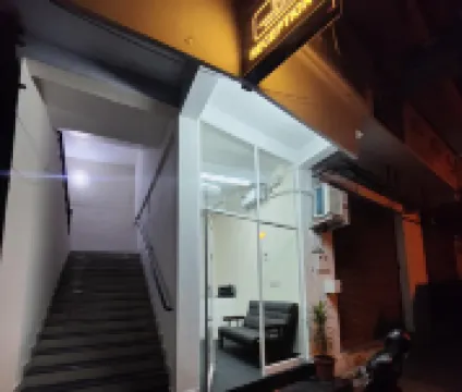 Heres Haut Residency