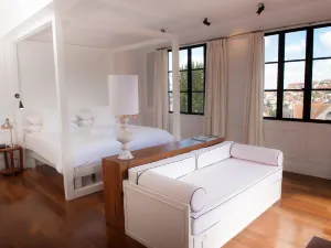Grand Hotel Urban