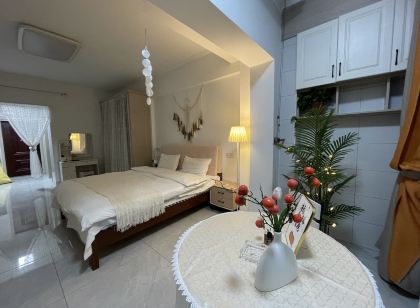 Dabai Homestay (Rongma International)