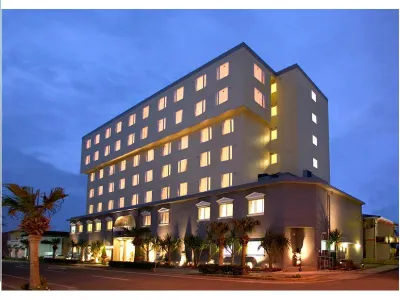 Hotel Grand Ocean Resort Hotel in zona 松原のオキナワウラジロガシ林
