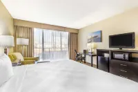 Best Western Corpus Christi Hotels near Texas State Aquarium