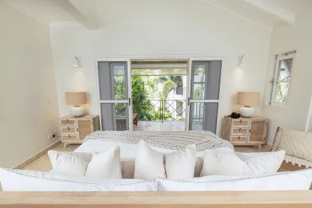 "Beach Happy" Beachfront Apartment by One Caribbean Estates