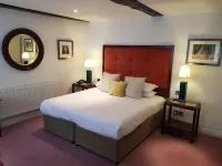 Noel Arms - "A Bespoke Hotel"