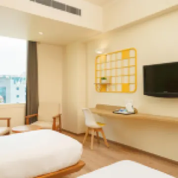 Bloom Hotel - Sector 62