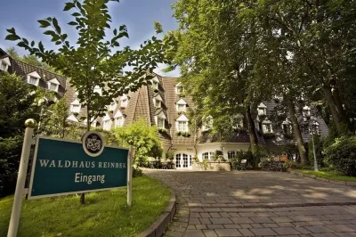 Waldhaus Reinbek Hotels in 