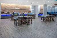 Tru by Hilton Pensacola Airport Medical Center - Aamiainen