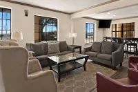 Quality Inn & Suites Hotels in Weatherford