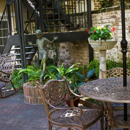 Eliza Thompson House, Historic Inns of Savannah Collection