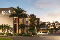 Spark by Hilton Sarasota Siesta Key Gateway Hotels in Osprey