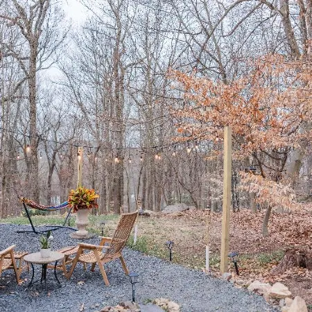Cowry Acres - 11 Acre Enchanted Retreat, Hot Tub