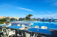 Eleftheria Hotel - Rooftop Pools