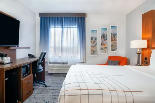 La Quinta Inn & Suites by Wyndham Nashville Airport - 2 stelle
