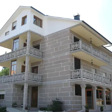 Hotel & Apartamentos Cons da Garda