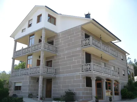 Hotel & Apartamentos Cons da Garda