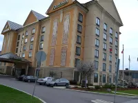 Radisson Toronto Airport West Các khách sạn ở Mississauga