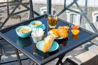 Hôtel Versailles Chantiers - พร้อมอาหารเช้า