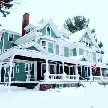 Franklin Manor Hotel Exterior
