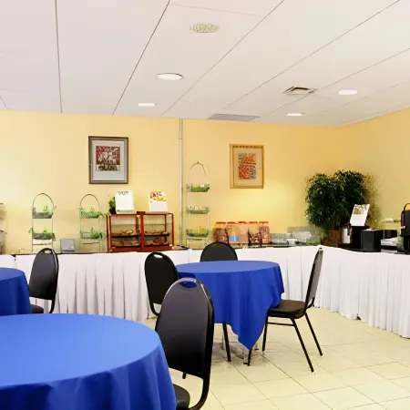 Residence & Conference Centre - Brampton