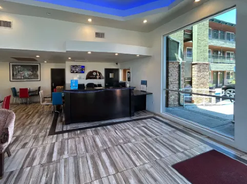 Motel 6 Pasadena, CA – Old Town Pasadena Area