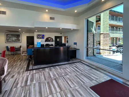 Motel 6 Pasadena, CA – Old Town Pasadena Area