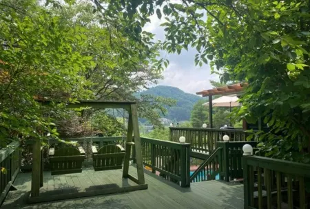 Hoengseong Marshmallow Pool Villa - Pets Allowed Отели рядом со станцией Hoengseong Station