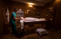 جانجا كيناري - إيه ريفرسايد بوتيك ريزورت، ريشيكيش - سبا