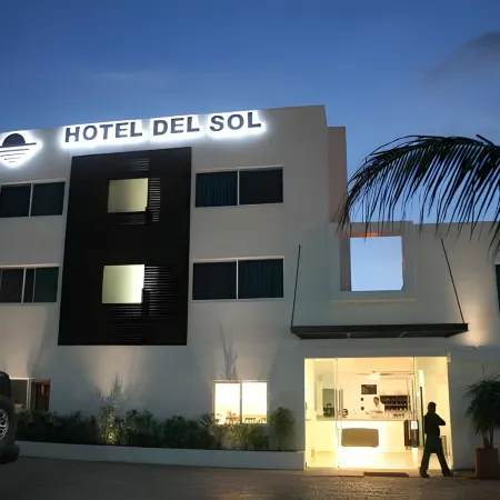 Hotel Del Sol