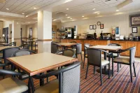 Wingate by Wyndham Louisville East