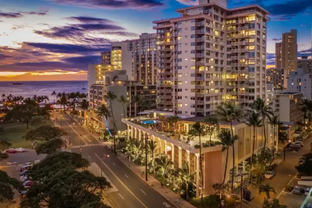 Queen Kapiolani Hotel