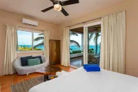 Perfect Beach Location For Families And Weddings - Villas