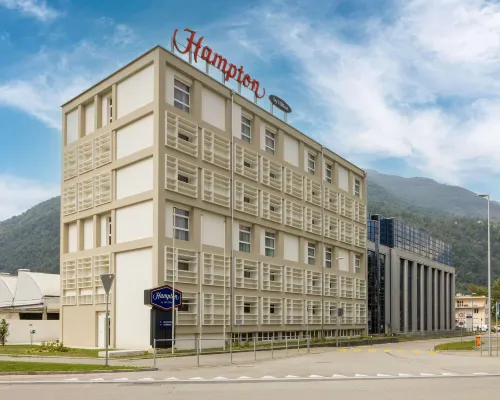 Hampton by Hilton Locarno Hotels in Losone