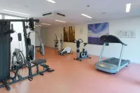 Ramada by Wyndham Dresden - نادي رياضي