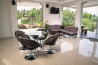 Krakatau Kahai Beach Hotel Hotel di Kalianda