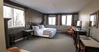 Elm hurst Inn & Spa Hotels in Ingersoll