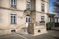 Le Manoir Hôtel Hotels in Poitou-Charentes