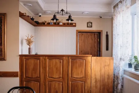 Kryzhovnik Hotel Отели в г. Таганрог