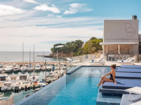 Bleu Hôtel & Spa Hotels in 
