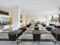 Amaris Hotel Hertasning Hotels in Panakkukang