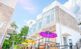 Yeosu Yegreena Pension