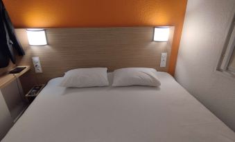 Premiere Classe Troyes Sud - Parc Saint Thibault