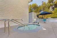 Best Western Plus Novato Oaks Inn - Gym