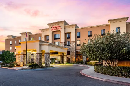 Hampton Inn & Suites Sacramento-Elk Grove Laguna 1-5