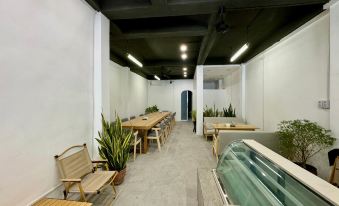 Truman Hostel